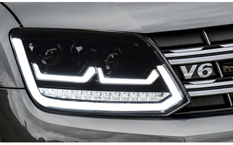 Фары передние Volkswagen Amarok