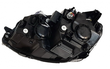 Фары передние Volkswagen Golf 7 2012-2017