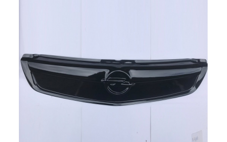 Зимняя накладка на решетку Opel Vivaro