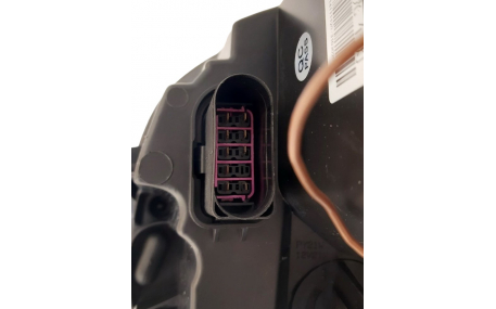 Фары передние Volkswagen Passat B7 USA