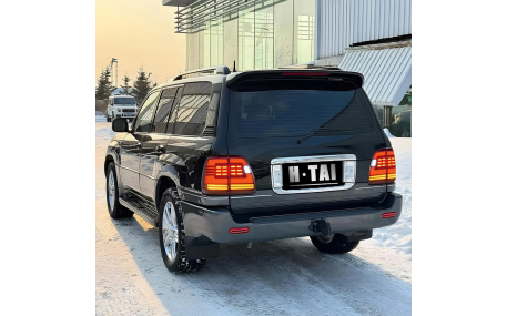 Фонари задние Lexus LX470