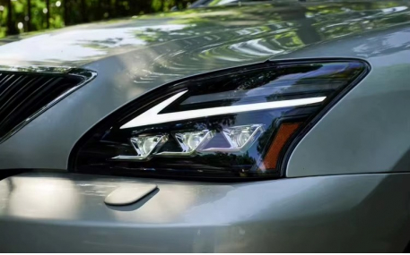 Фары передние Lexus RX