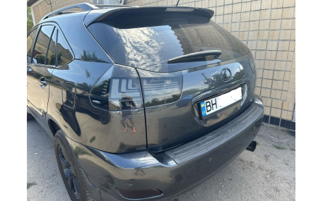 Фонари задние Lexus RX330