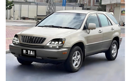Фары передние Lexus RX300