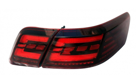 Фонари задние Toyota Camry V40