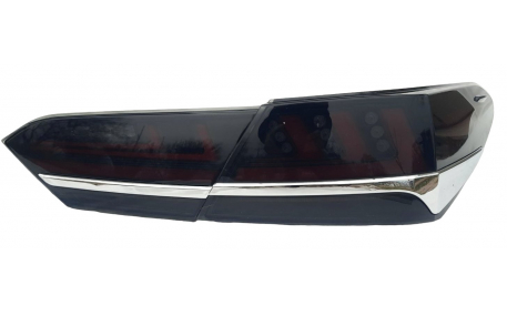 Фонари задние Toyota Camry V70