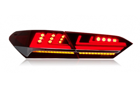 Фонари задние Toyota Camry V70